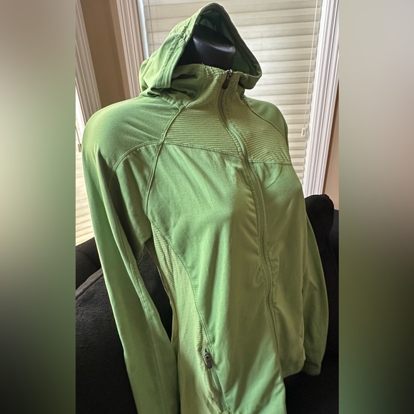 Columbia green zippered jacket - Picture 2 of 8
